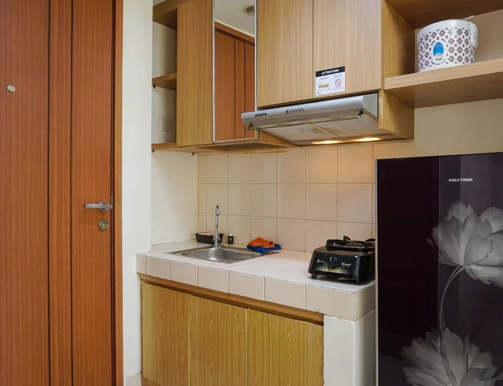 Депок: Cozy and Comfy Studio Margonda Residence 3 Apartment