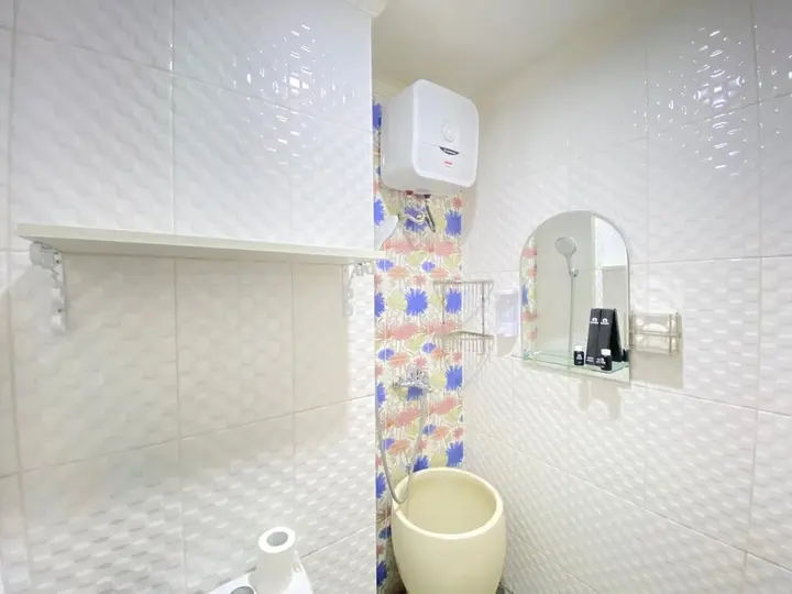 Бандунг: Glam Decor Studio Apartment at Emerald Towers
