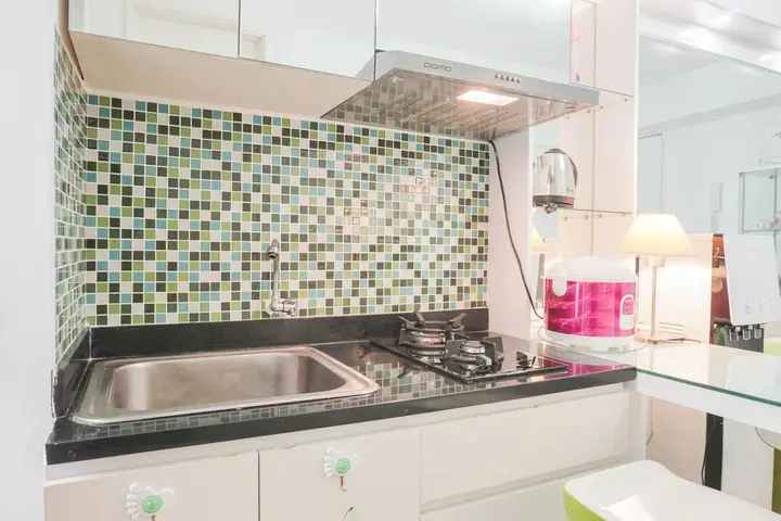 Джакарта: Elegant 2BR at Bassura City Apartment