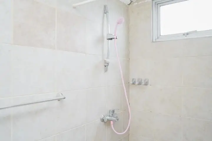 Тангеранг: Spacey 2BR Apartment at Great Western Resort