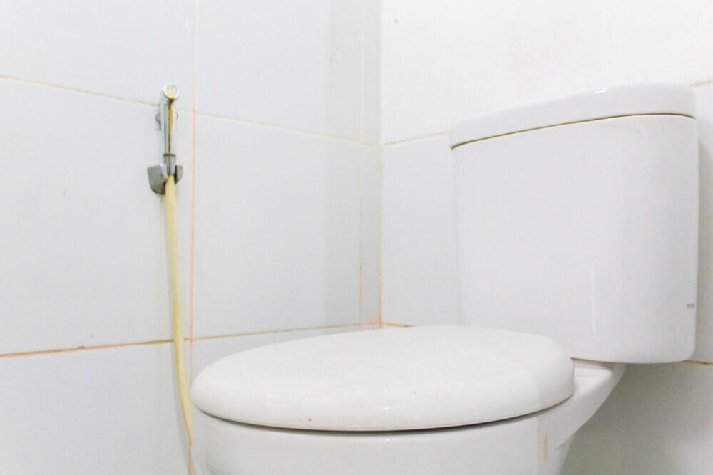 Тангеранг: Simply Studio No Kitchen Apartment At Aeropolis Residence
