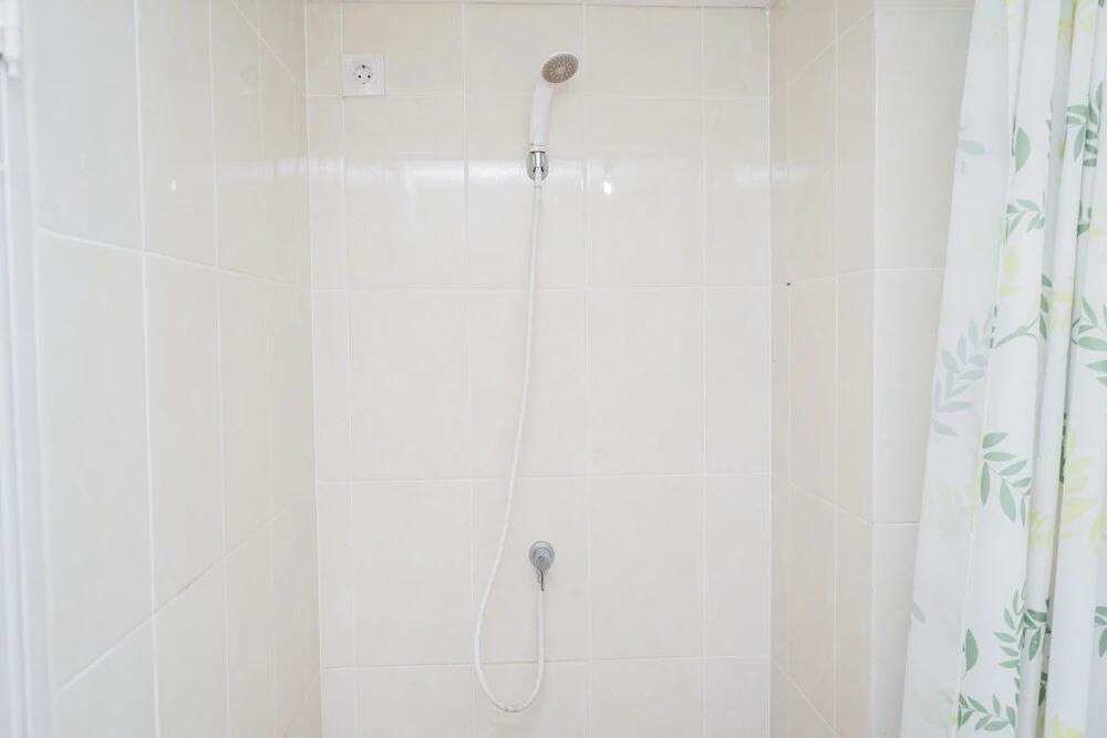 Тангеранг: Cozy Stay Studio Apartment At M-Town Residence