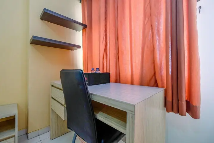 Homey And Simply Studio Room At Margonda Residence 3 Apartment — фото 6