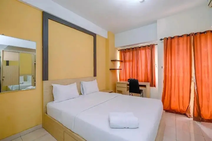 Homey And Simply Studio Room At Margonda Residence 3 Apartment — фото 5