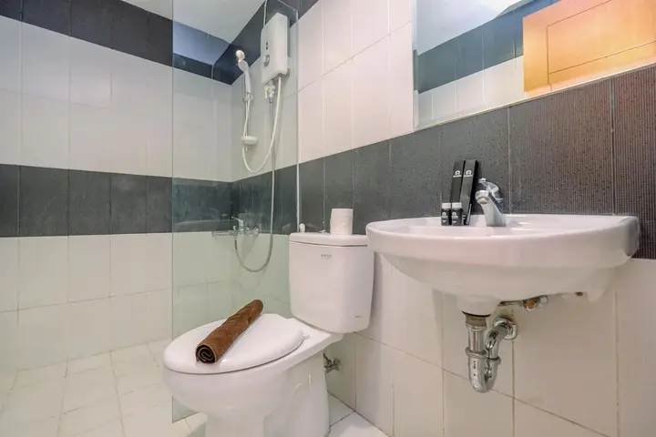Депок: Fancy And Nice 2Br At Cinere Bellevue Apartment