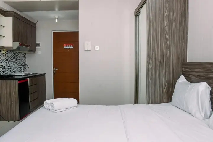 Homey And Simple Studio Apartment At Taman Melati Margonda — фото 4