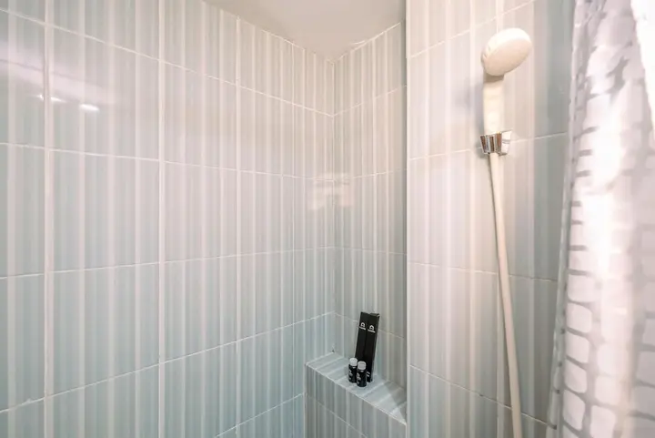 Депок: Homey And Simply 2Br Apartment At Cinere Resort