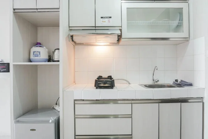 Депок: Cozy Studio At Park View Condominium Margonda Apartment