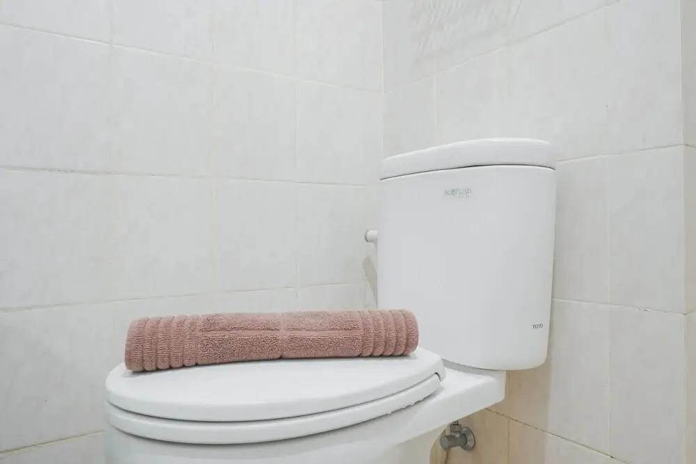 Депок: Cozy Studio At Park View Condominium Margonda Apartment