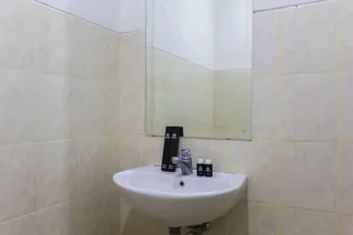 Депок: Comfy 2Br Apartment At Park View Condominium