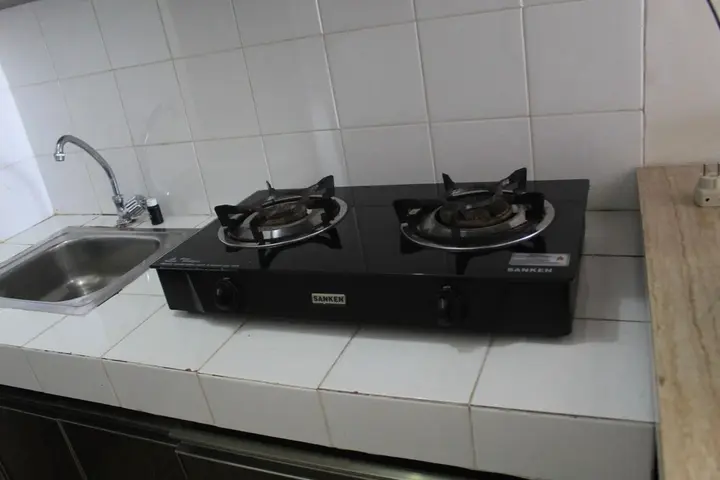 Депок: Comfy 2Br Apartment At Park View Condominium