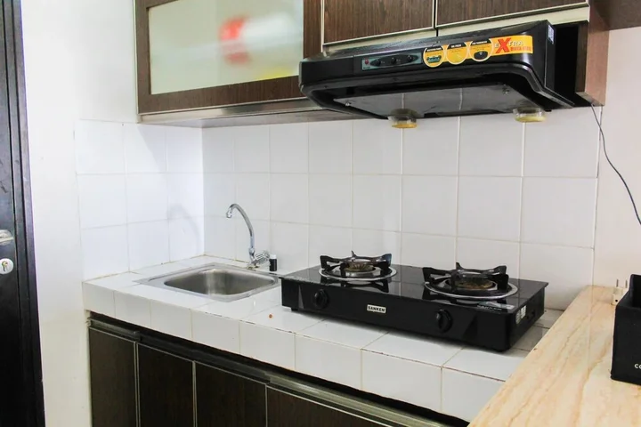 Депок: Comfy 2Br Apartment At Park View Condominium