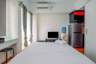 Депок: Comfortable Studio Apartment At Margonda Residence 3