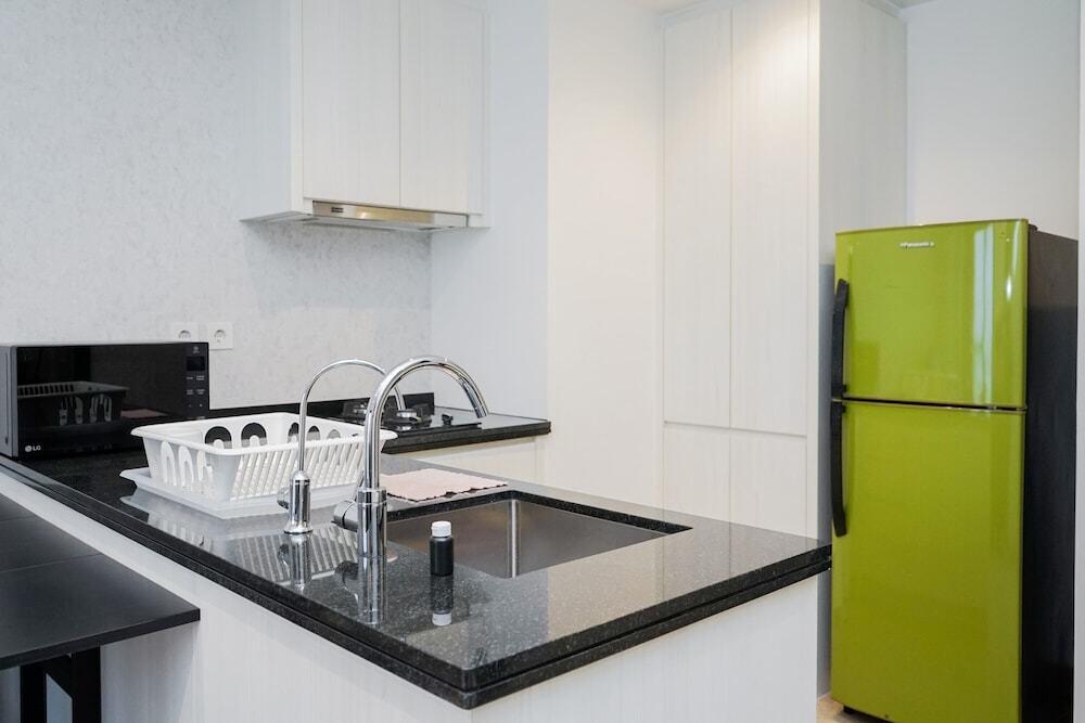 Legok: Comfortable And Nice 1Br At Branz Bsd Apartment