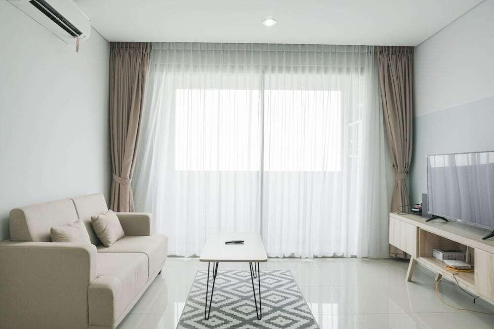 Тангеранг: Comfortable And High Floor 1Br Paddington Heights Apartment