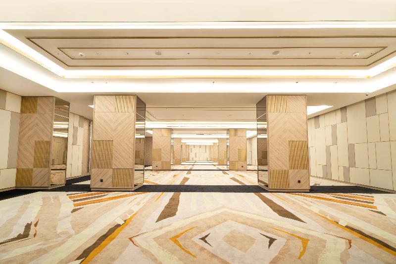 Джакарта: Harris Suite Puri Mansion