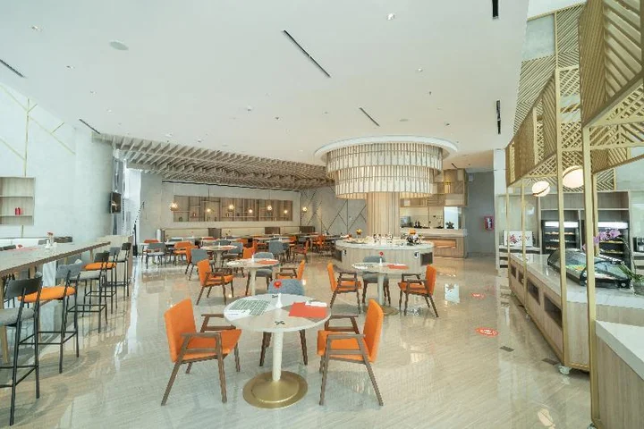 Джакарта: Harris Suite Puri Mansion