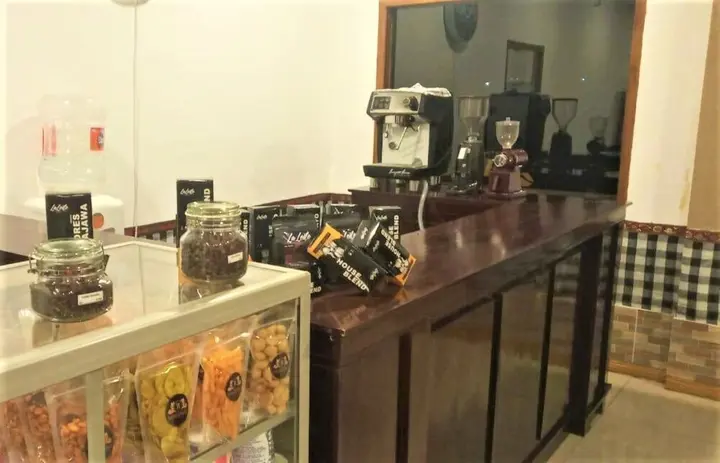 Надисари: Rahayu Jawarika Bromo Hotel