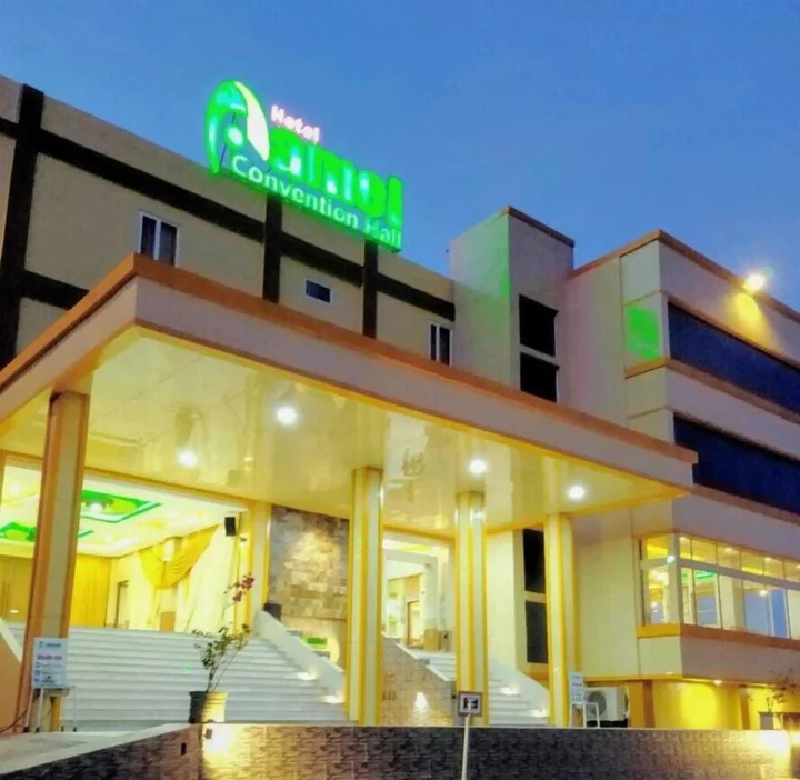 Банда-Ачех: Hotel Amel Convention Hall