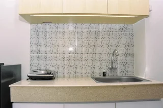 Депок: Cozy Studio with Single Bed at Evenciio Margonda Apartment