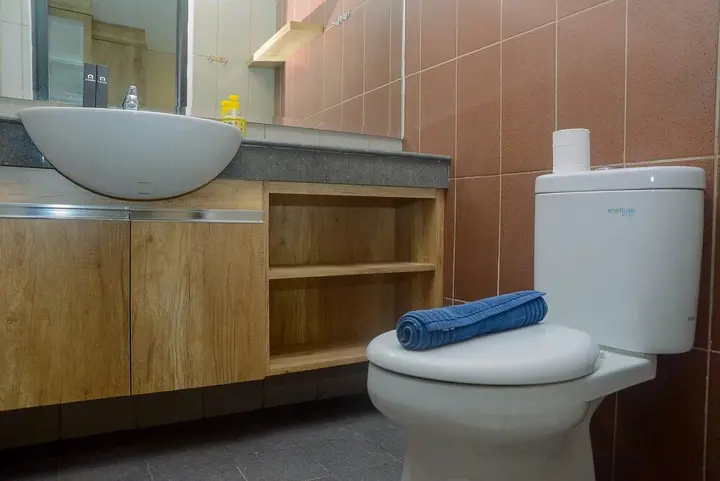 Депок: Comfortable and Beautiful 1BR Apartment at Atlanta Residence