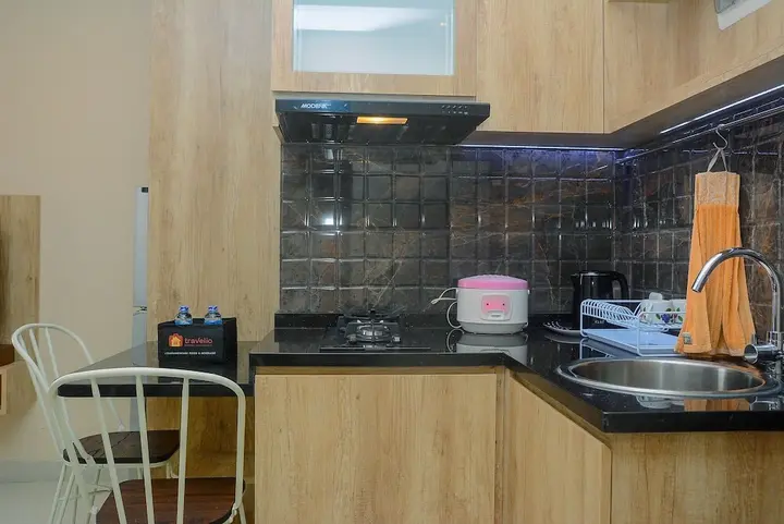 Депок: Comfortable and Beautiful 1BR Apartment at Atlanta Residence