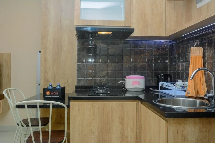 Депок: Comfortable and Beautiful 1BR Apartment at Atlanta Residence