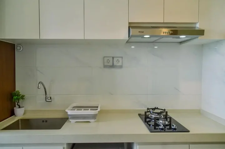 Legok: Fully Furnished with Modern Design Studio Sky House BSD Apartment