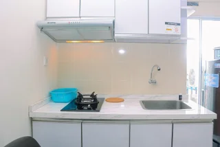 Депок: Minimalist and Stylish 2BR Cinere Resort Apartment