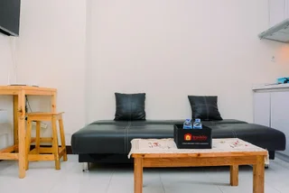 Депок: Minimalist and Stylish 2BR Cinere Resort Apartment
