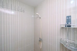 Депок: Comfortable and Tidy Studio at Cinere Resort Apartment