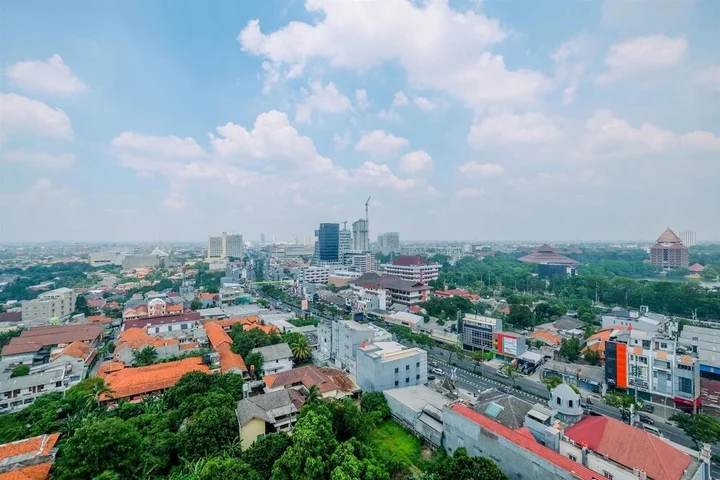 Депок: Cozy Living 1BR Apartment at Atlanta Residences
