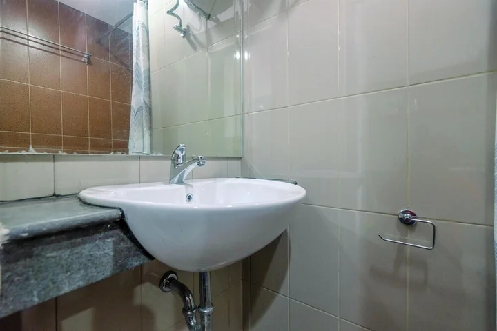 Депок: Cozy Living 1BR Apartment at Atlanta Residences