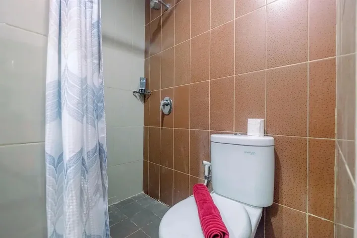 Депок: Cozy Living 1BR Apartment at Atlanta Residences
