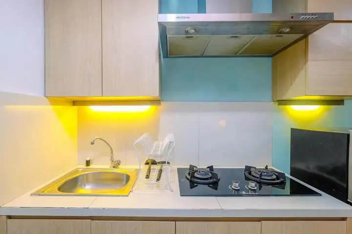 Депок: Warm and Cozy Studio Park View Condominium Apartment