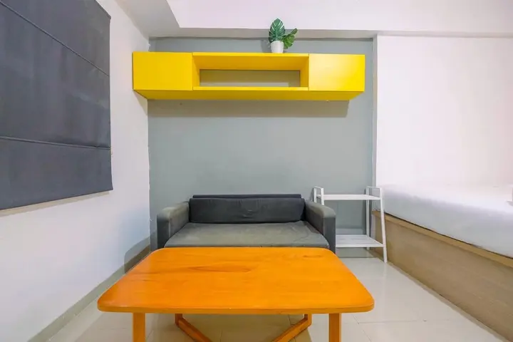 Депок: Warm and Cozy Studio Park View Condominium Apartment