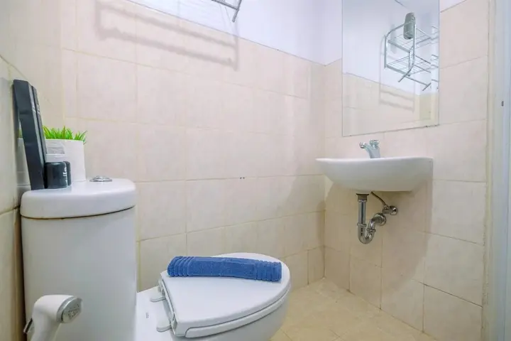 Депок: Warm and Cozy Studio Park View Condominium Apartment