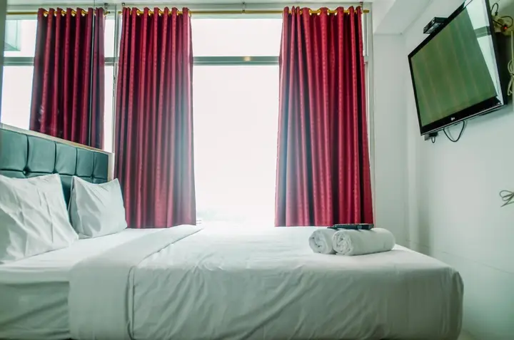 Nice And Enjoy Studio At Tree Park City Cikokol Apartment — фото 2