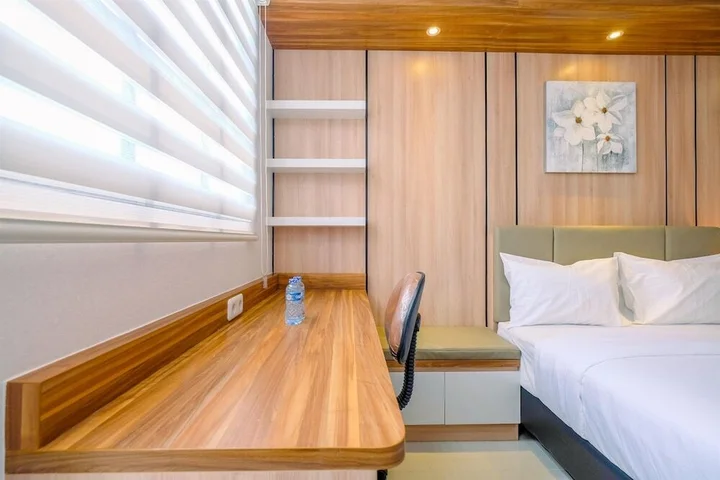 Депок: Good Deal Studio At Evenciio Apartment Margonda Near Ui