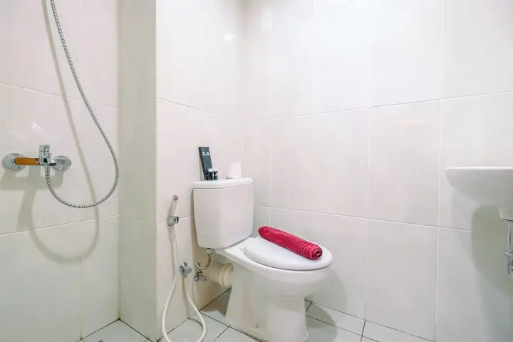 Депок: Cozy Living Studio At Evenciio Apartment Margonda Near Ui