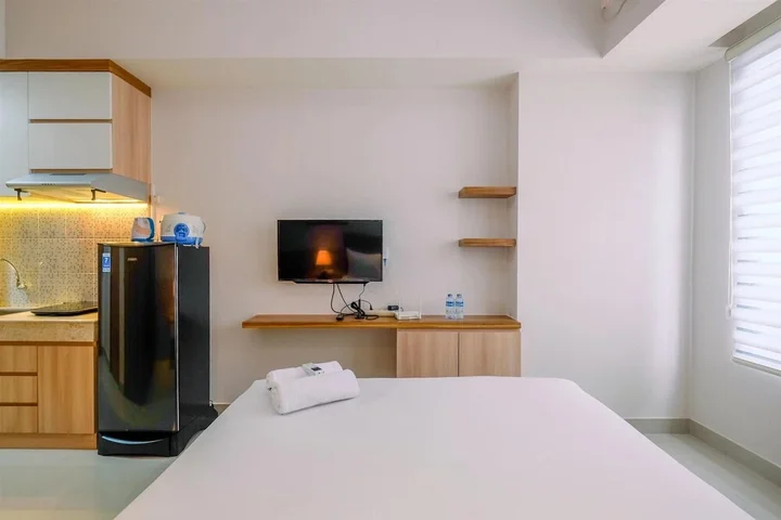 Депок: Elegant Studio At Evenciio Apartment Margonda