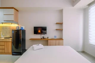 Депок: Elegant Studio At Evenciio Apartment Margonda