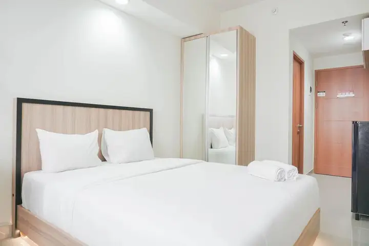 Nice And Cozy Studio At Evenciio Margonda Apartment — фото 4