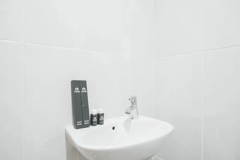 Депок: Nice And Cozy Studio At Evenciio Margonda Apartment