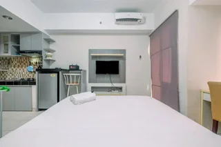 Депок: Warm And Cozy Studio Apartment Margonda Residence 5 Near Campus