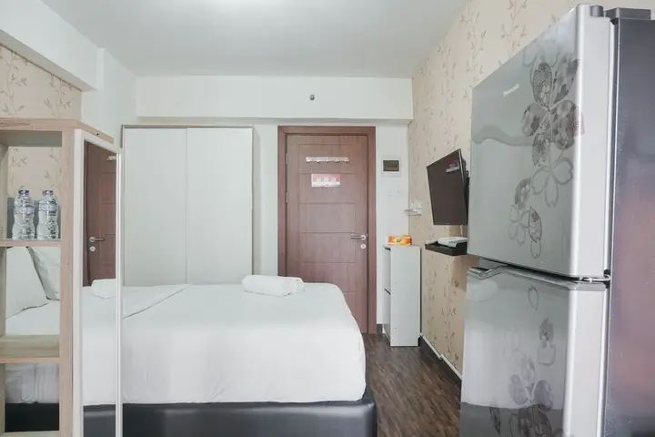Enjoy Living Studio Room At Cinere Resort Apartment — фото 2