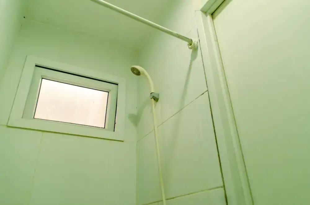 Comfy Studio Apartment At Aeropolis Residence Near Soetta — фото 6