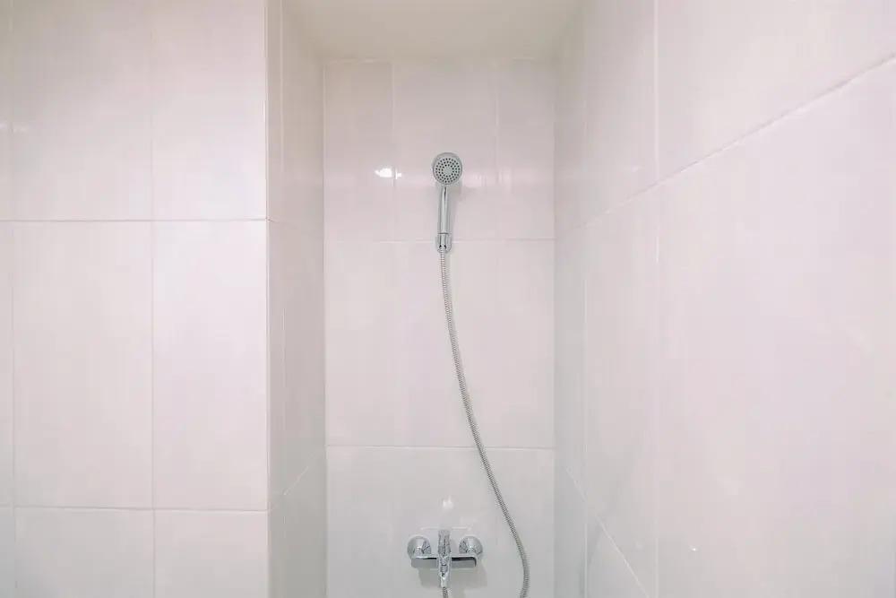 Депок: Nice Studio At Evenciio Margonda Apartment