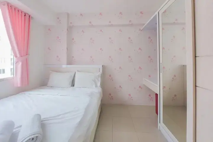 Джакарта: Comfort 2Br Apartment At Bassura City
