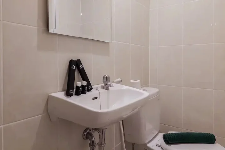 Legok: Comfort And Warm Studio Room Apartment At M-Town Residence
